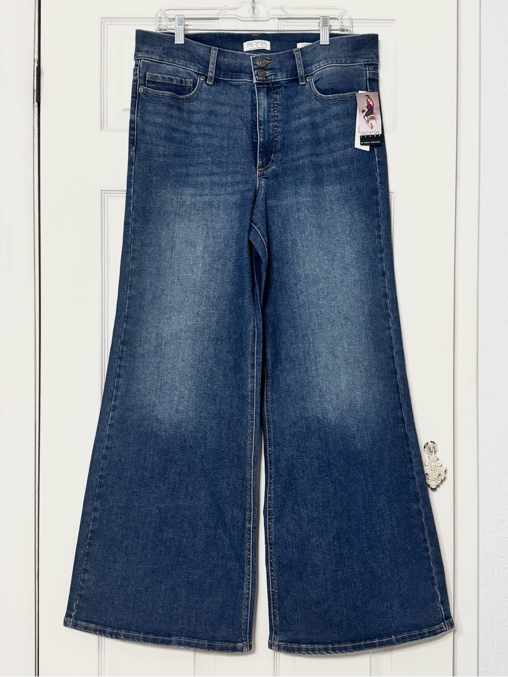 Sofia Vergara Margot Super High Rise Wide Leg Flare Jeans Double Button NWT - Picture 2 of 10